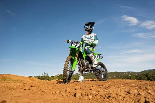 Kawasaki KX112 - Image 5
