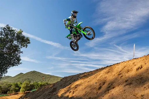 Kawasaki KX112 - Image 3