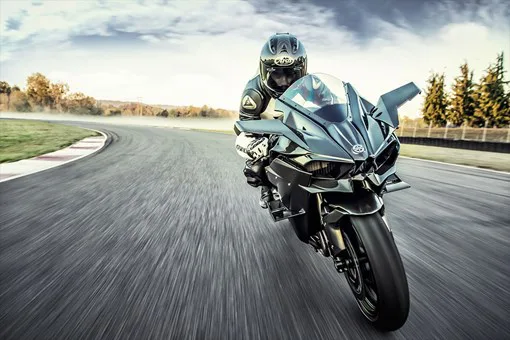 Kawasaki Ninja H2R - Image 3