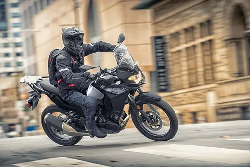 Kawasaki Versys-X 300 - Image 3