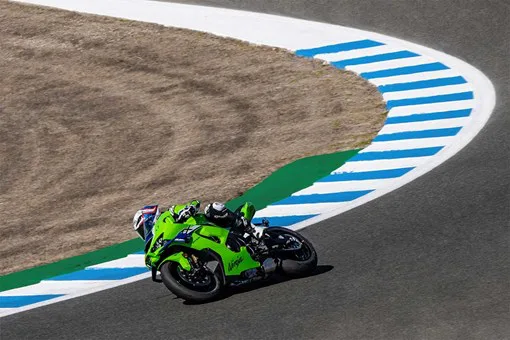 Kawasaki Ninja ZX-10R - Image 3