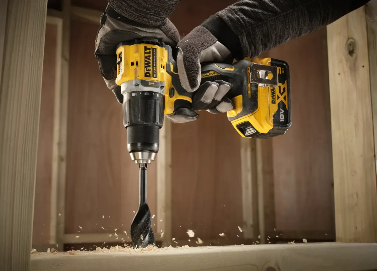 DEWALT® 18V XR® Brushless Compact Hammer Drill Driver (Tool Only) - Image 5