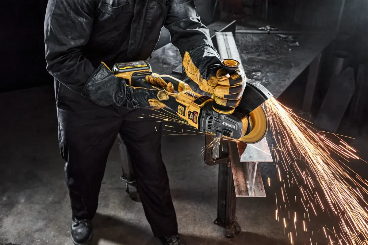 DEWALT® 54V XR Flexvolt® 230mm Angle Grinder (Tool Only) - Image 5
