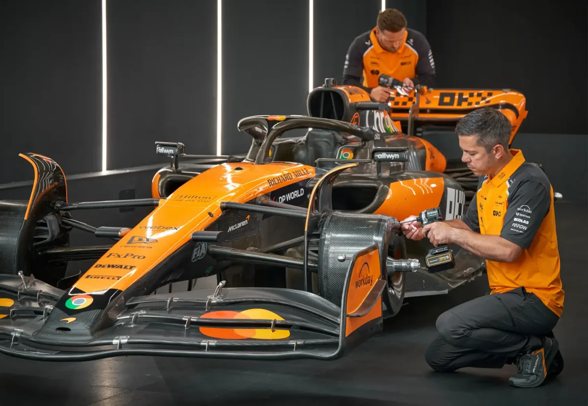 DEWALT® x McLaren F1 Team 18V XR® Brushless Twin Kit - 2 X 5AH - Image 2