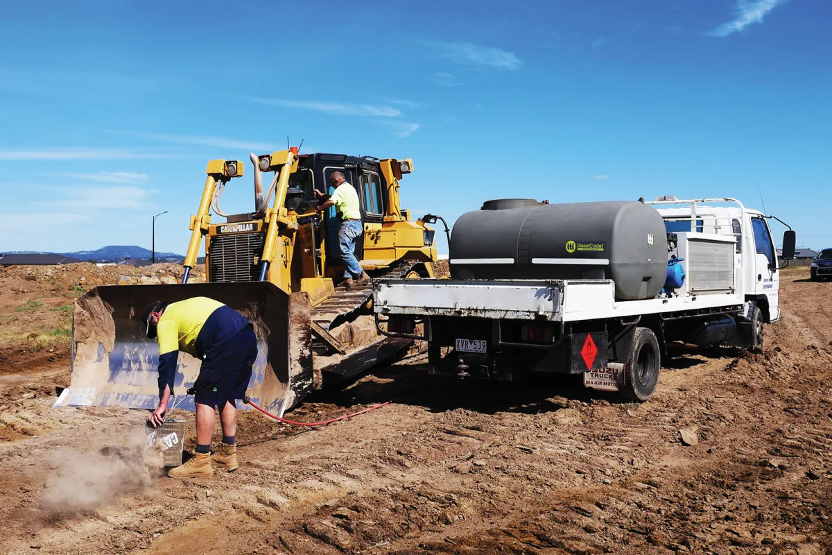 2400L DieselCadet™ Free-Standing Diesel Tank - Image 4