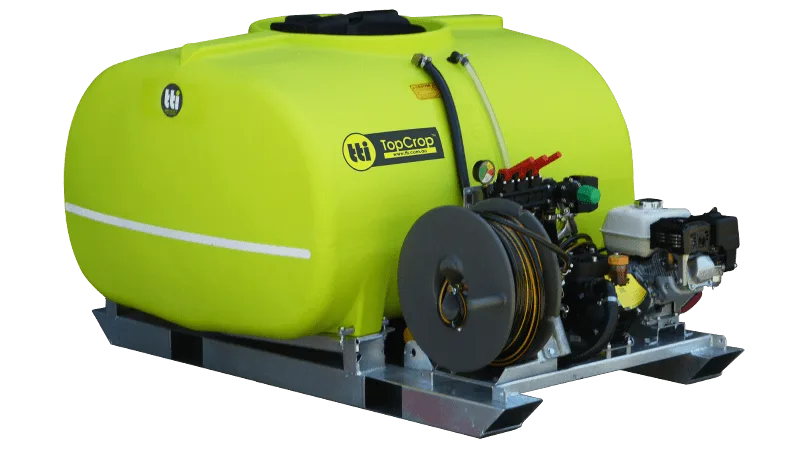 1000L TopCrop™ Slip On Field Sprayer - Image 2