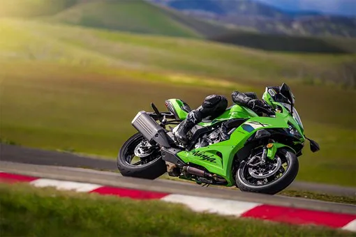 Kawasaki Ninja ZX-6R - Image 2